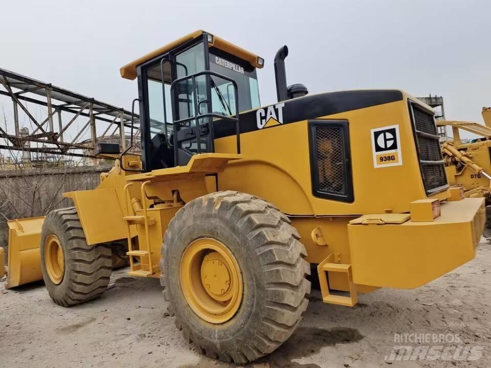 CAT 938G Фронтальні навантажувачі