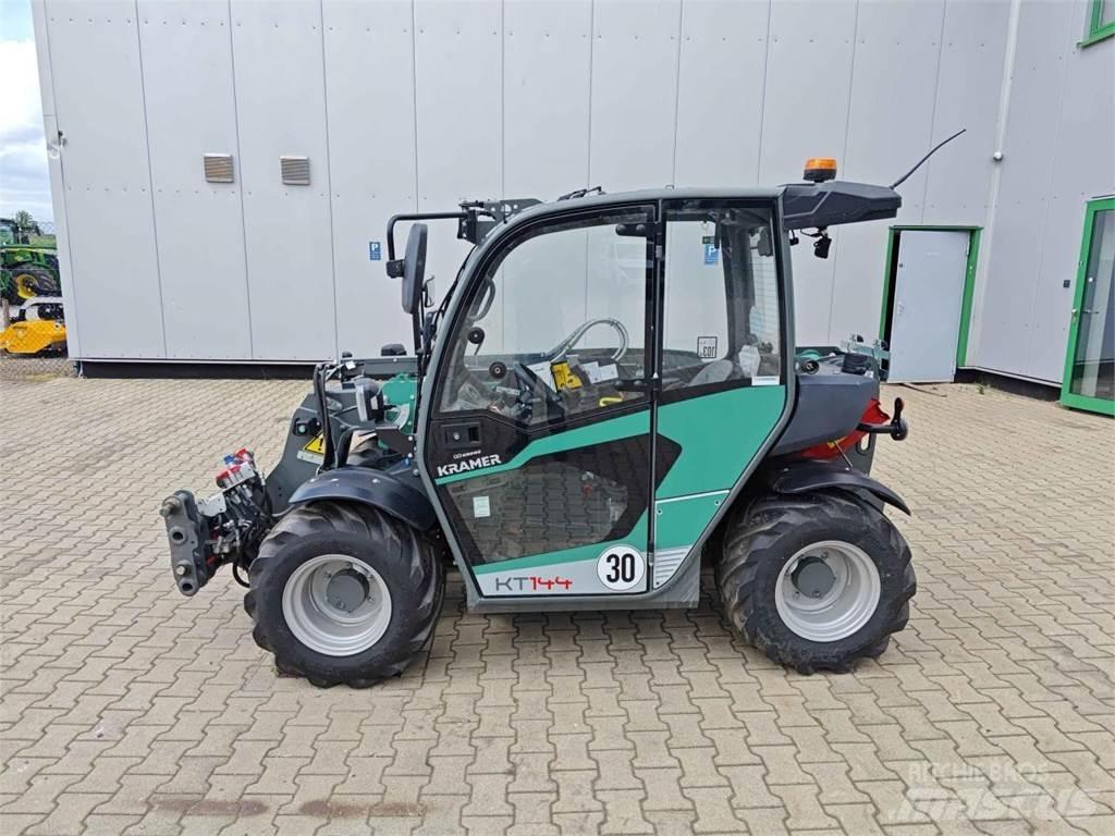 Kramer KT144 Телескопічний навантажувач