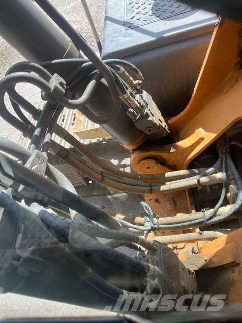 CASE CX 210 C Гусеничні екскаватори