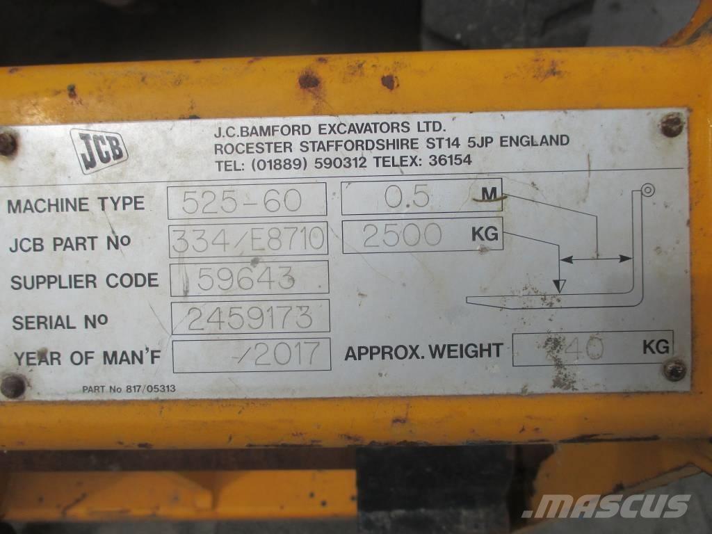 JCB 525-60 Телескопічні навантажувачі