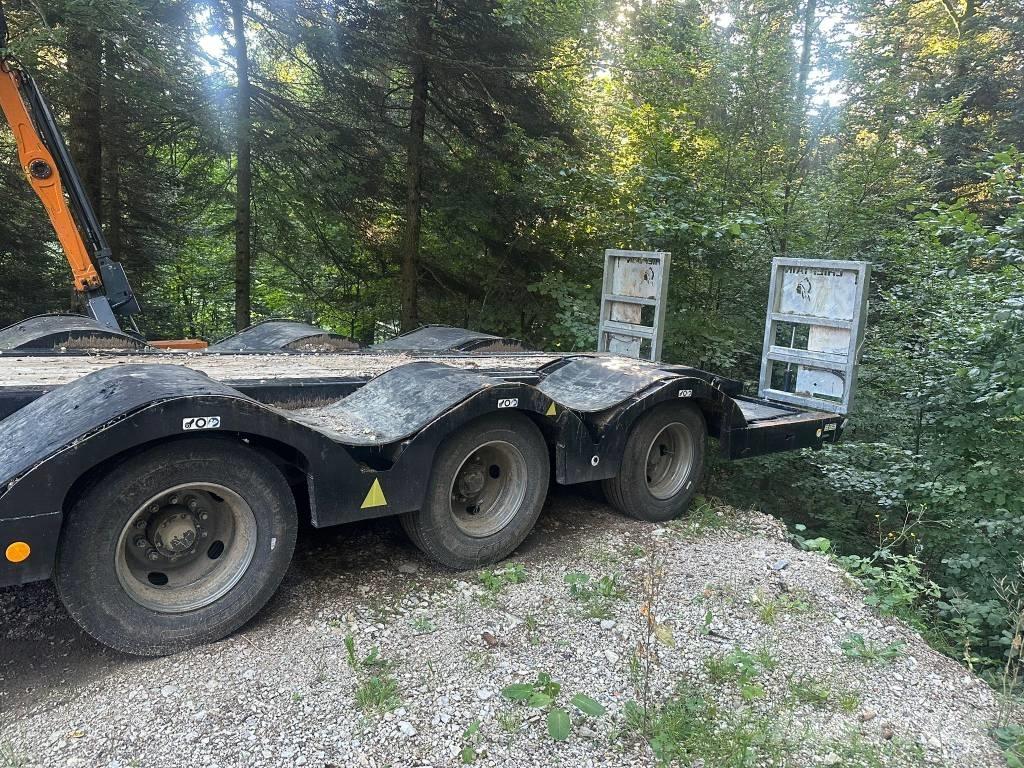 Chieftain LL32V2 Низькорамні причепи