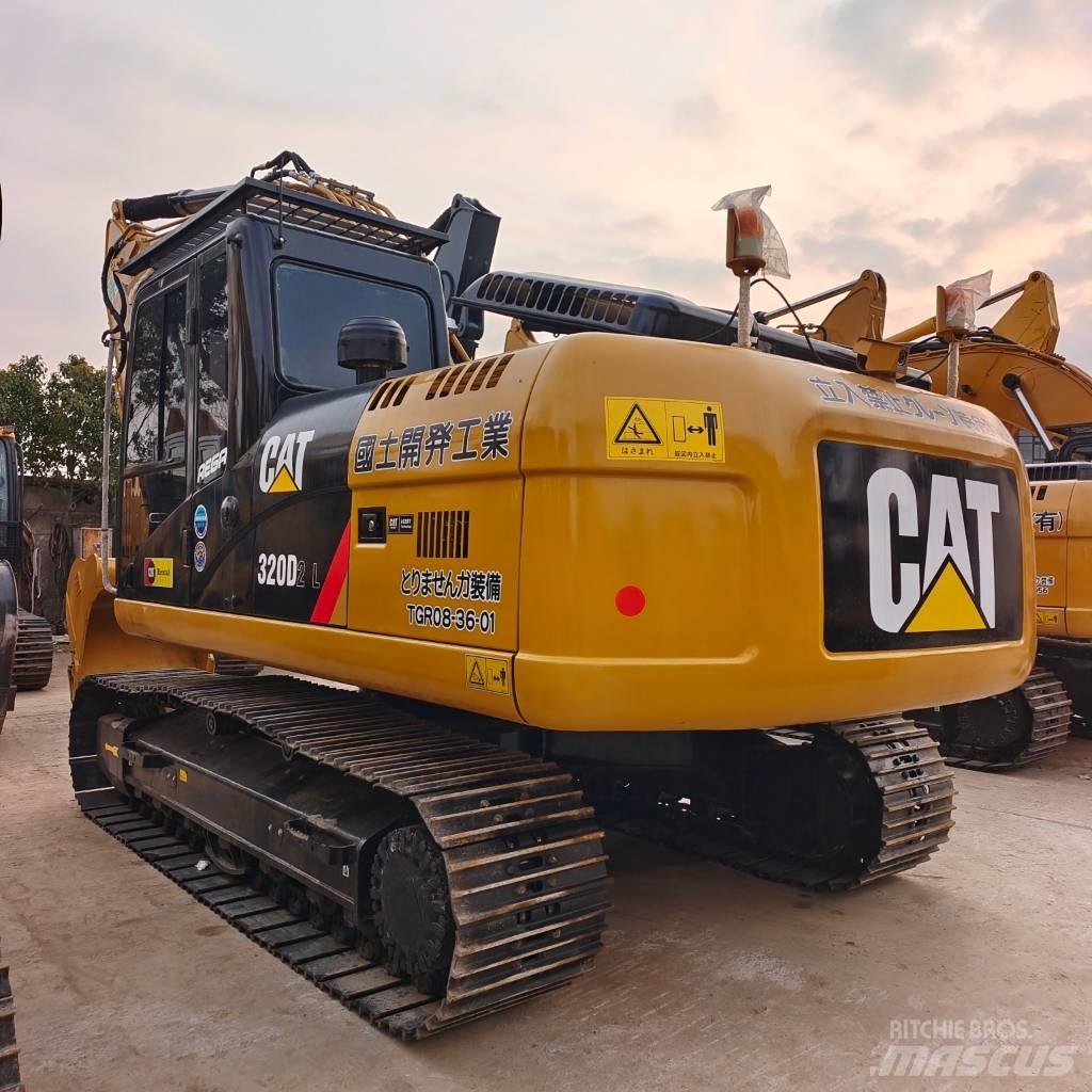CAT 320 D Гусеничні екскаватори