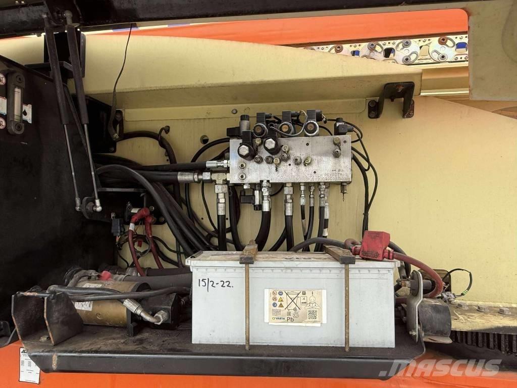 JLG 1350 SJP Телескопічні підйомники