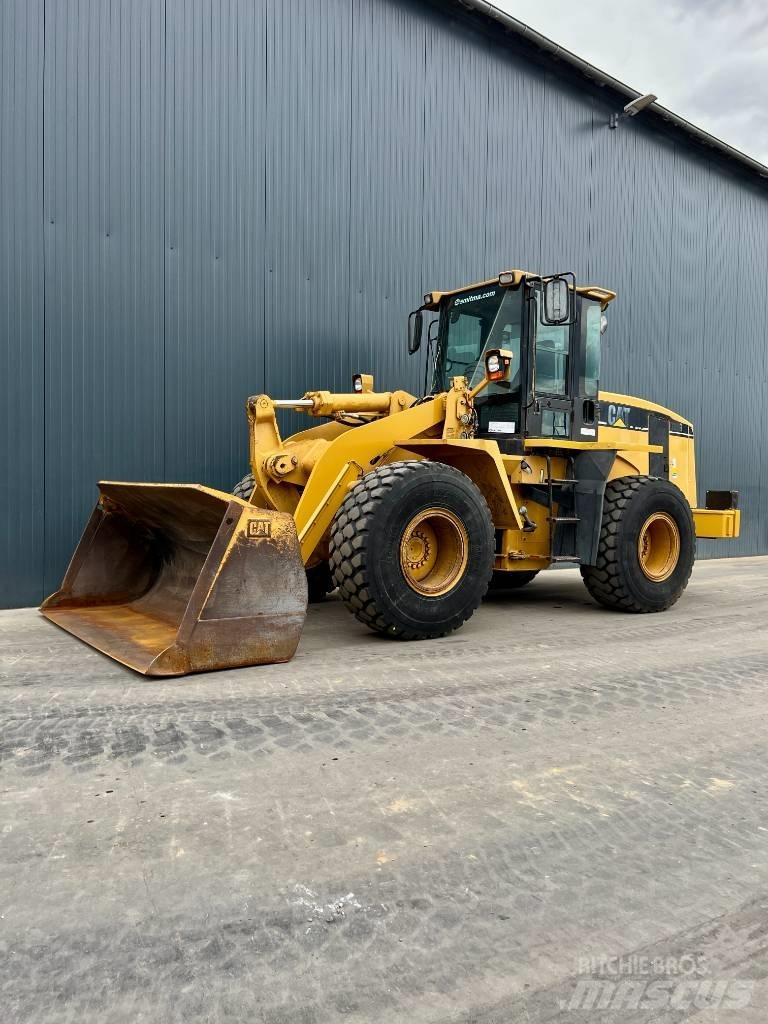 CAT 938G Фронтальні навантажувачі