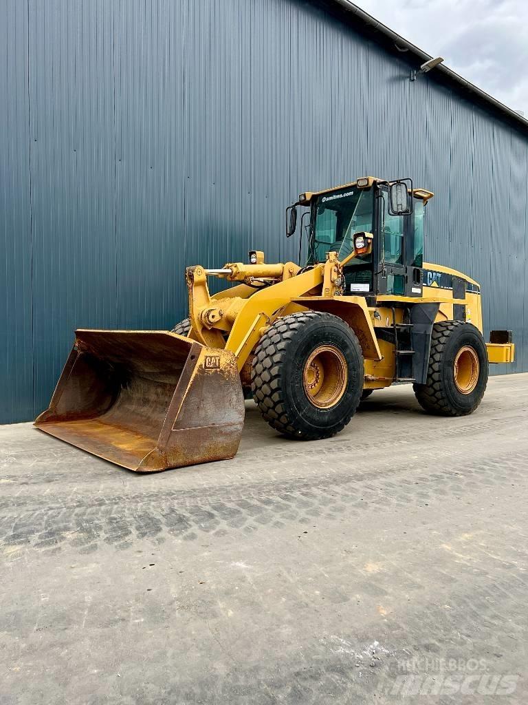 CAT 938G Фронтальні навантажувачі