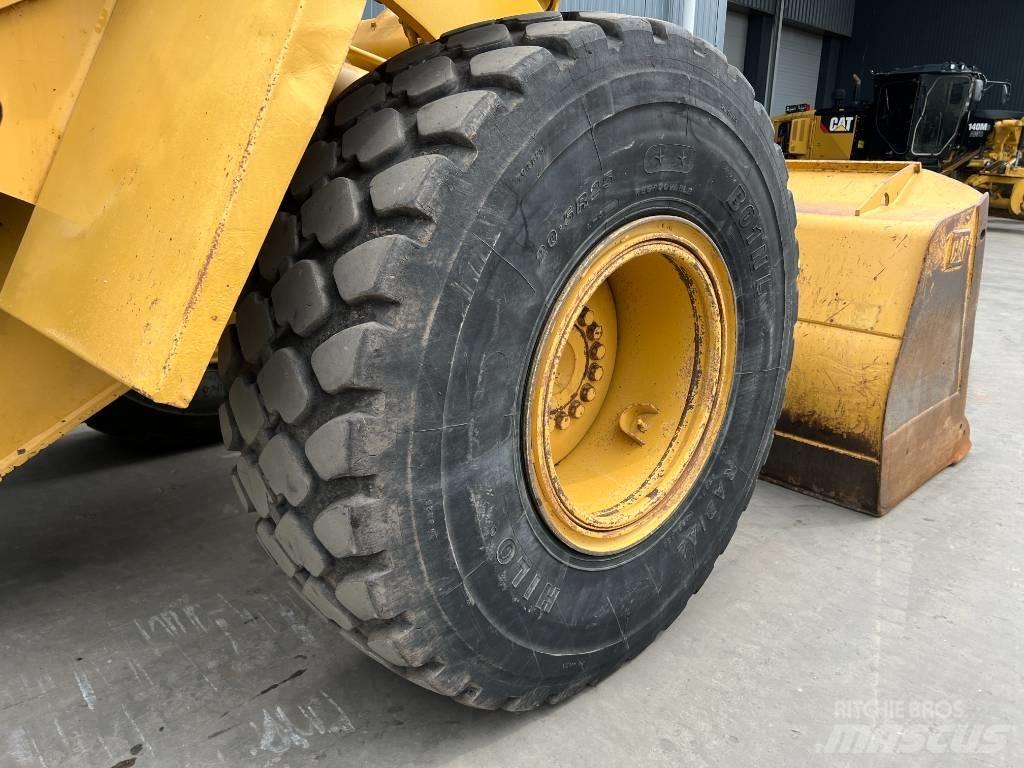CAT 938G Фронтальні навантажувачі