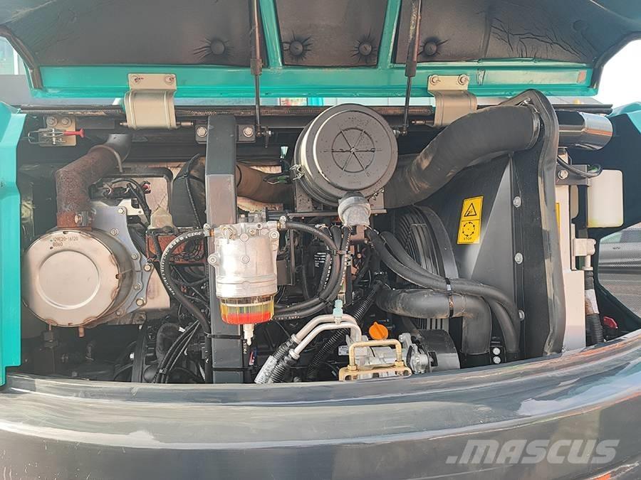 Sunward SWE 90 UF Середні екскаватори 7т. - 12т.