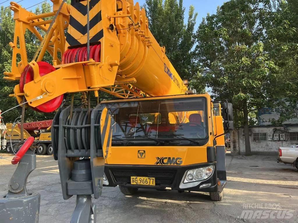 XCMG QY70K автокрани