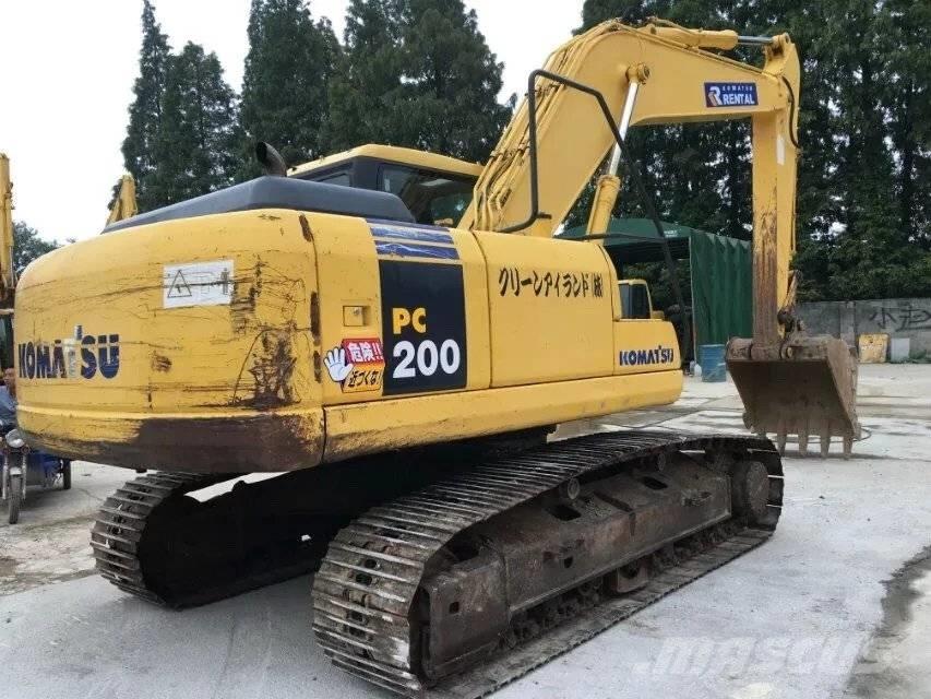Komatsu pc220-7 Гусеничні екскаватори