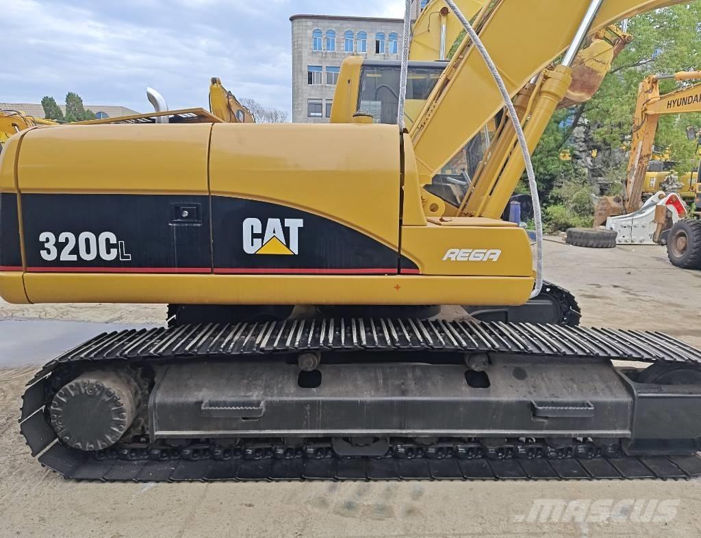 CAT 320 C L Гусеничні екскаватори