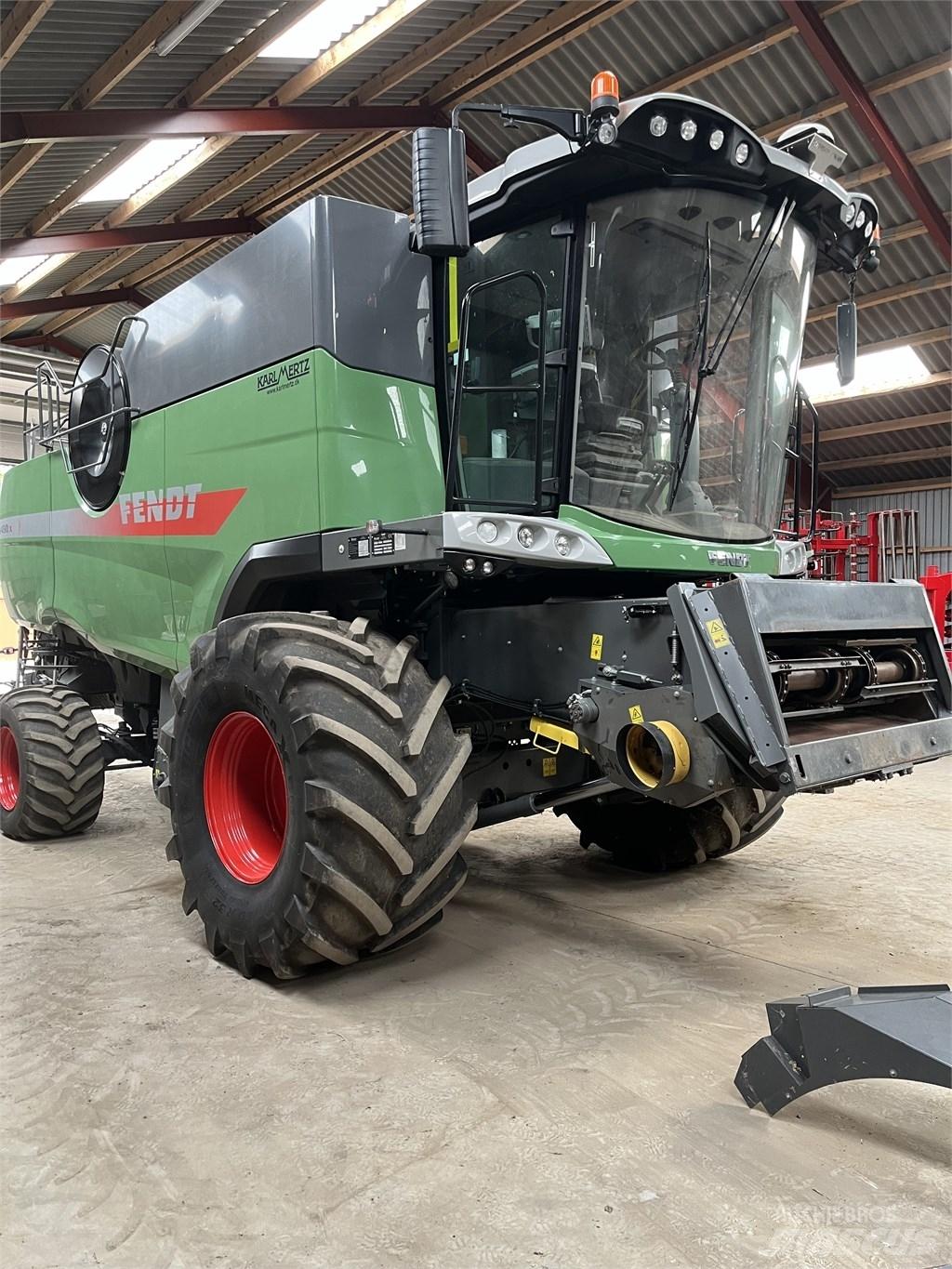 Fendt 9490 X Зернозбиральні комбайни