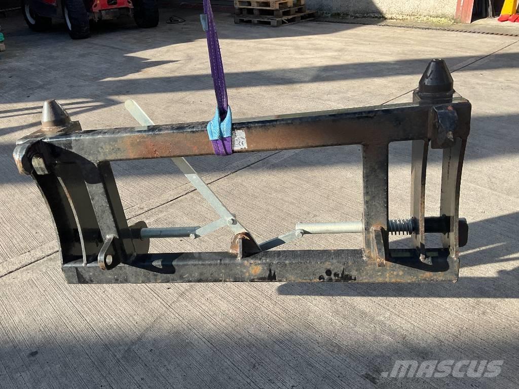 Manitou Adaptor Телескопічні навантажувачі