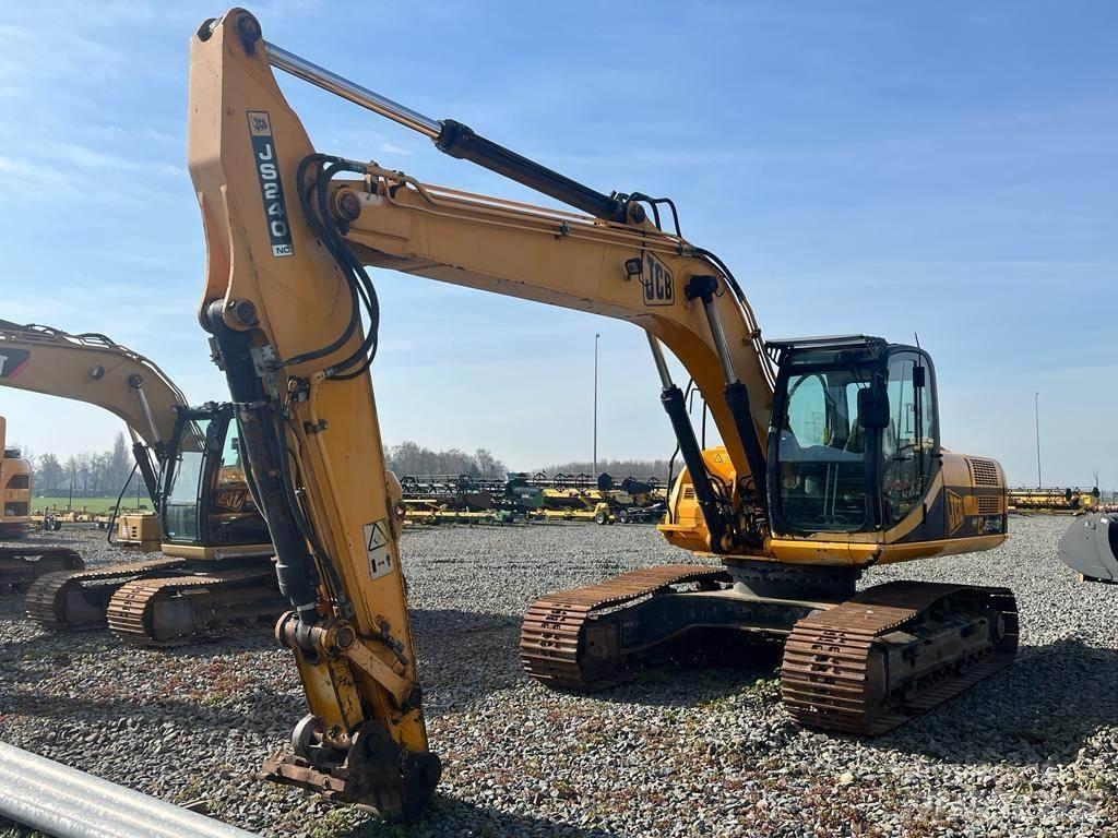 JCB 240NLC Гусеничні екскаватори