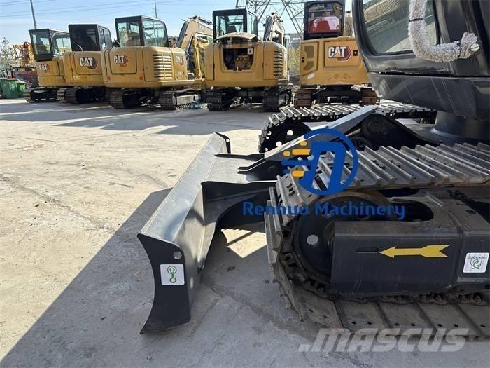 Hitachi ZX70 Гусеничні екскаватори