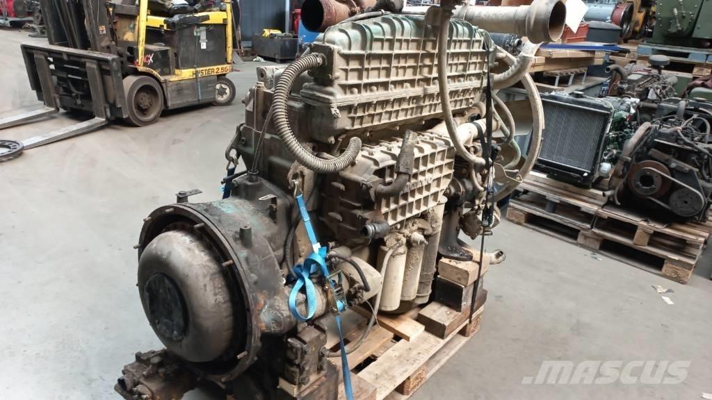Volvo TD122KE Двигуни
