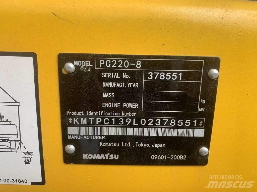 Komatsu PC 220-8 Гусеничні екскаватори