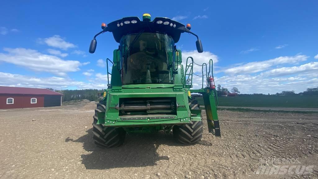 John Deere W 540i Зернозбиральні комбайни