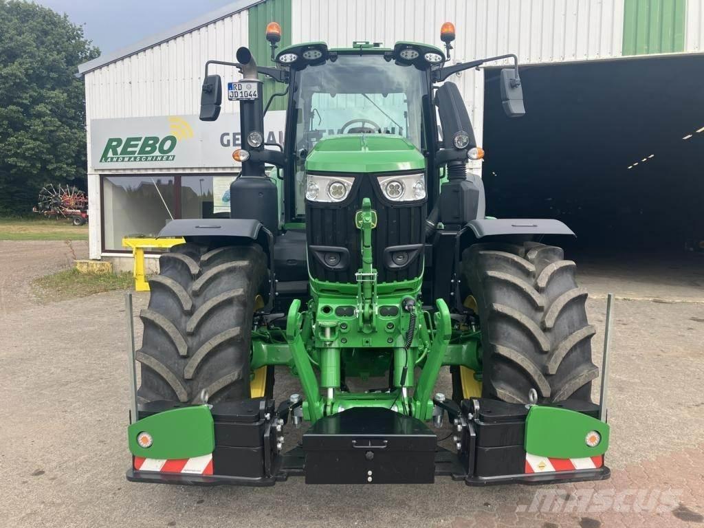 John Deere 6M250 Трактори