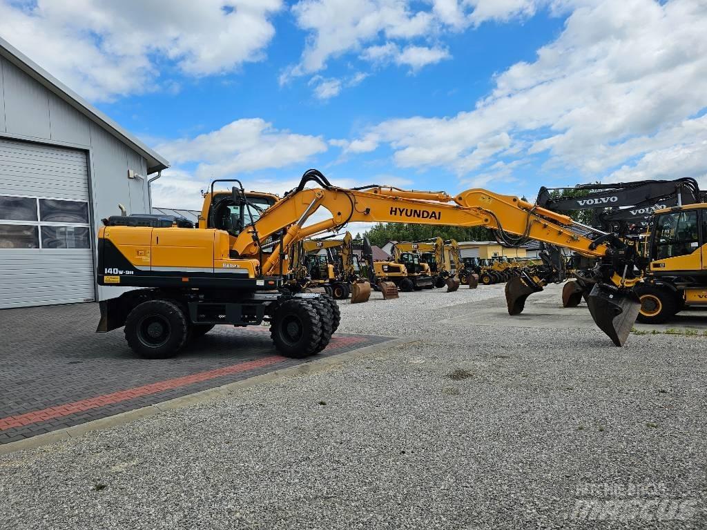Hyundai 140 W 9 A Колісні екскаватори