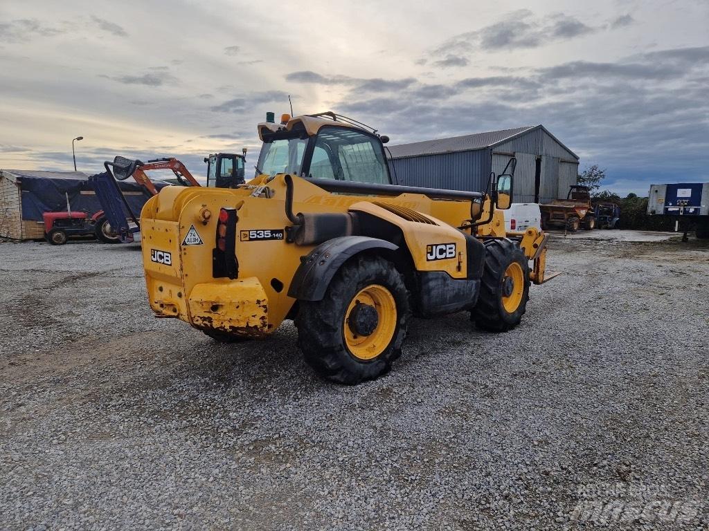 JCB 535140 Телескопічні навантажувачі
