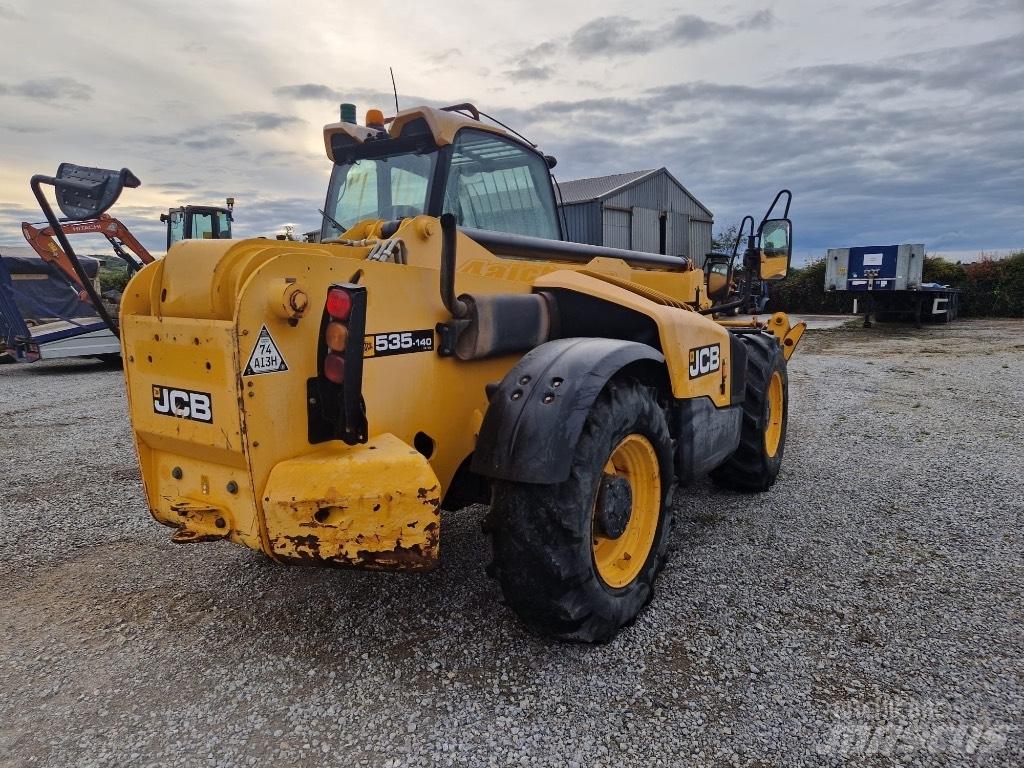 JCB 535140 Телескопічні навантажувачі