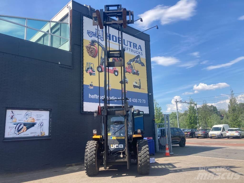 JCB 930-4 Навантажувачі підвищеної прохідності