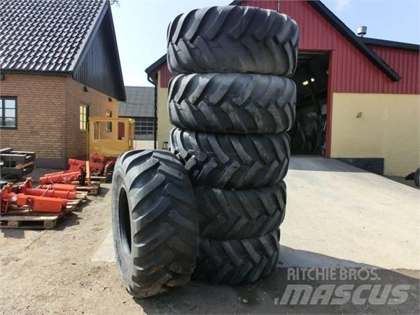 Trelleborg Twin 428 Шини