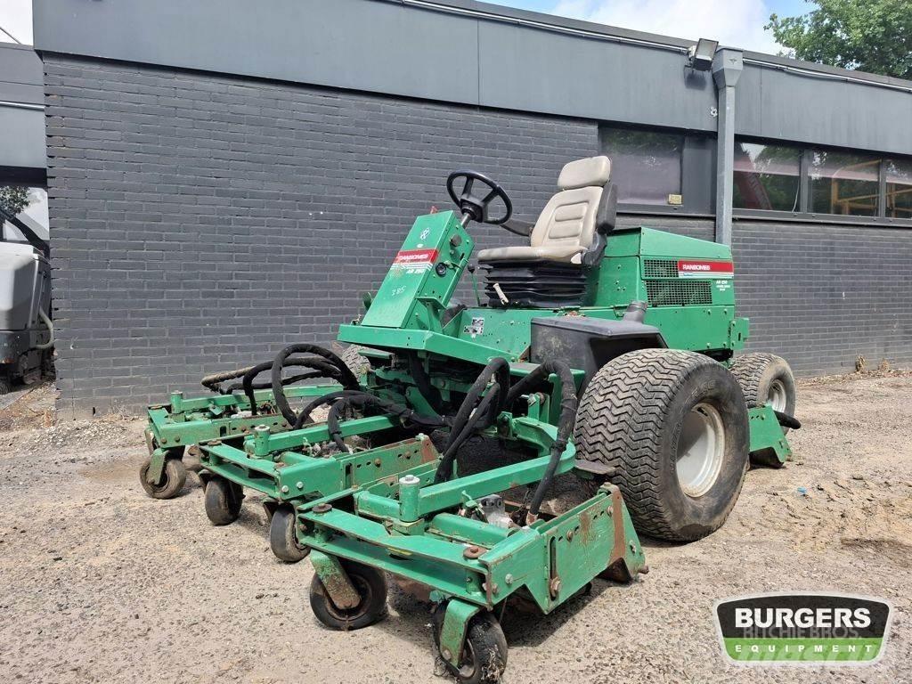 Ransomes AR250 Самохідні газонокосарки