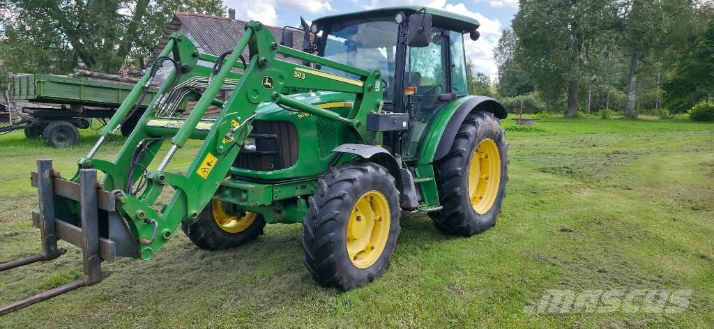 John Deere 5070 M Трактори