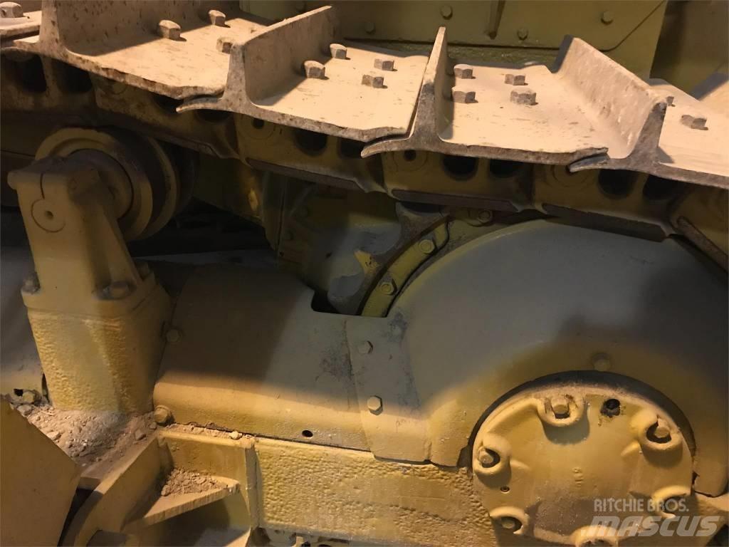 CAT D 6 C Трубоукладачі