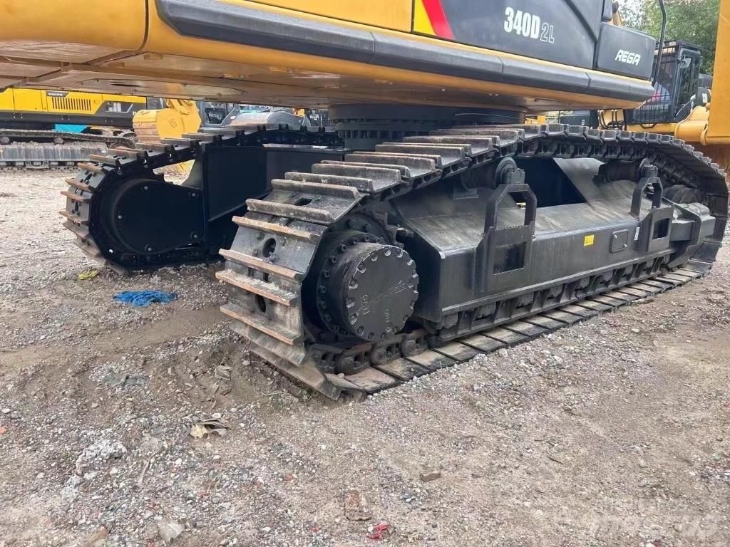 CAT 340 Гусеничні екскаватори