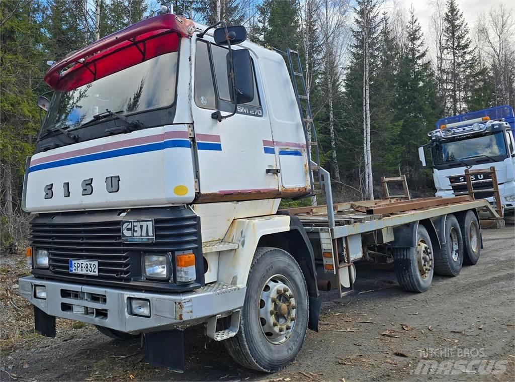 Sisu Sm 270 8X2 Вантажівки для лісозаготівель