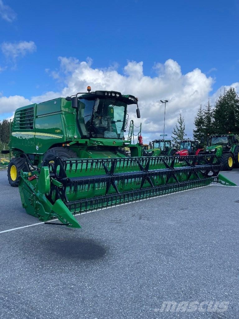 John Deere T 550 Зернозбиральні комбайни
