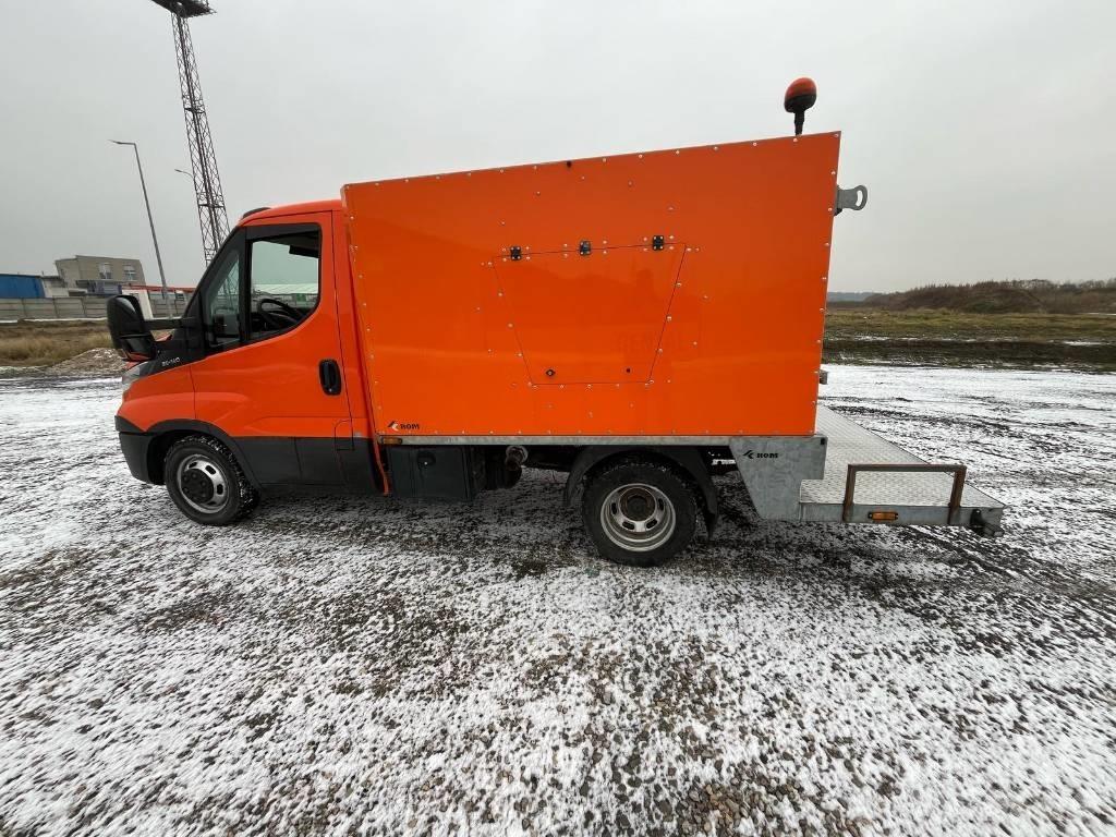 Iveco DAILY 35C14 Панельні фургони