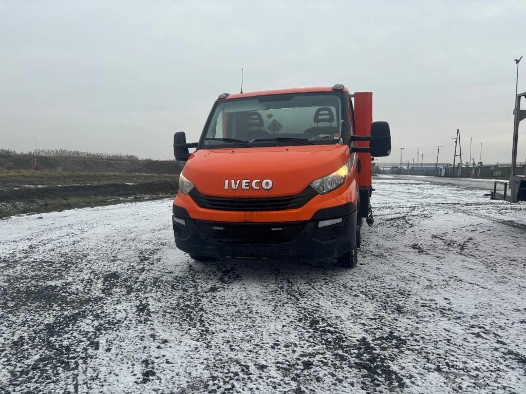 Iveco DAILY 35C14 Панельні фургони