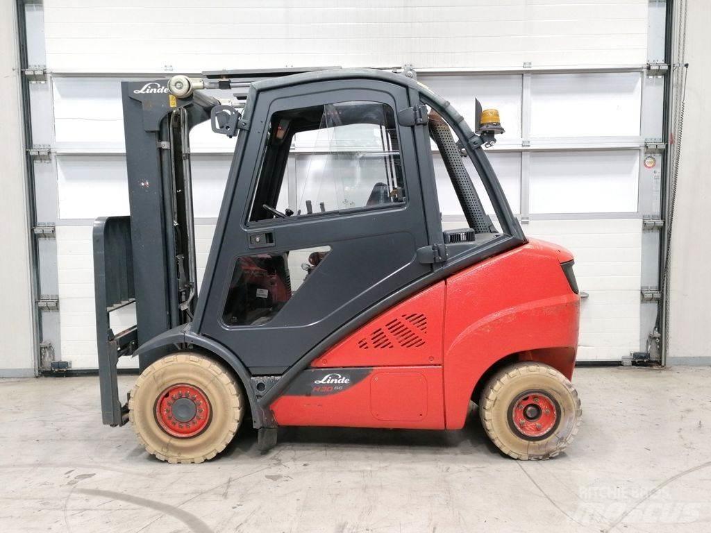 Linde H30D-02 Дизельні навантажувачі