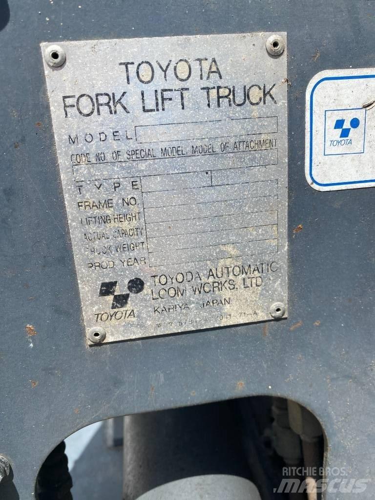 Toyota 42-6FG15 Газові навантажувачі