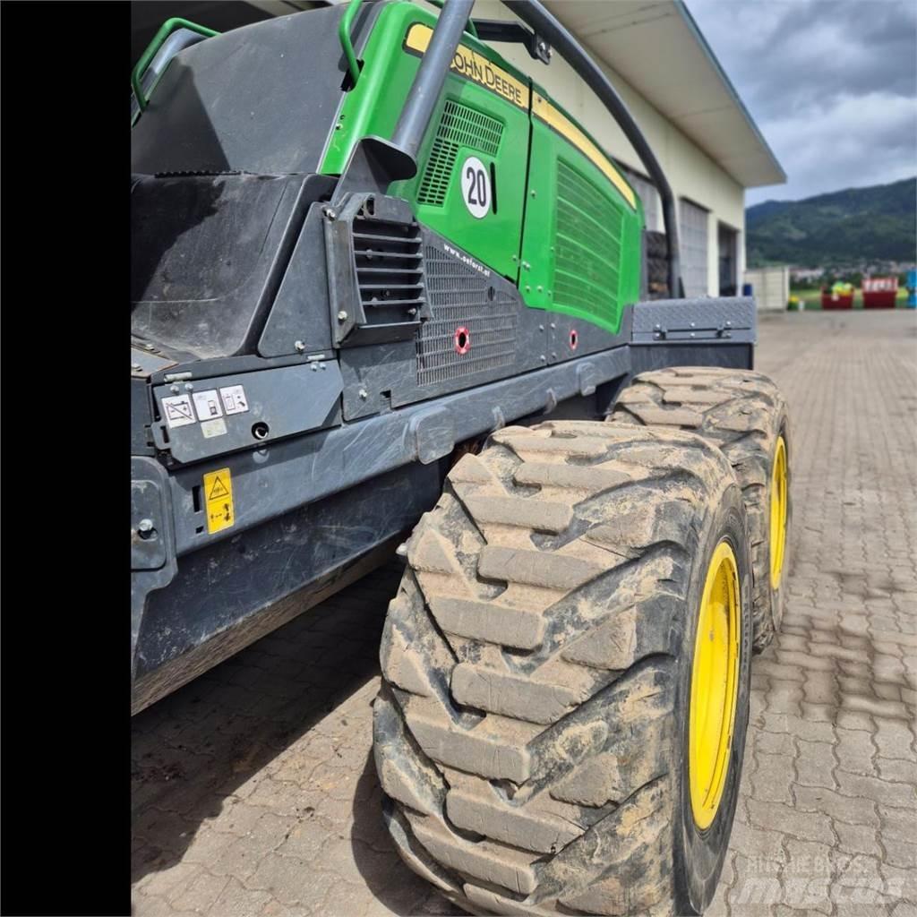 John Deere 1170 G Харвестери