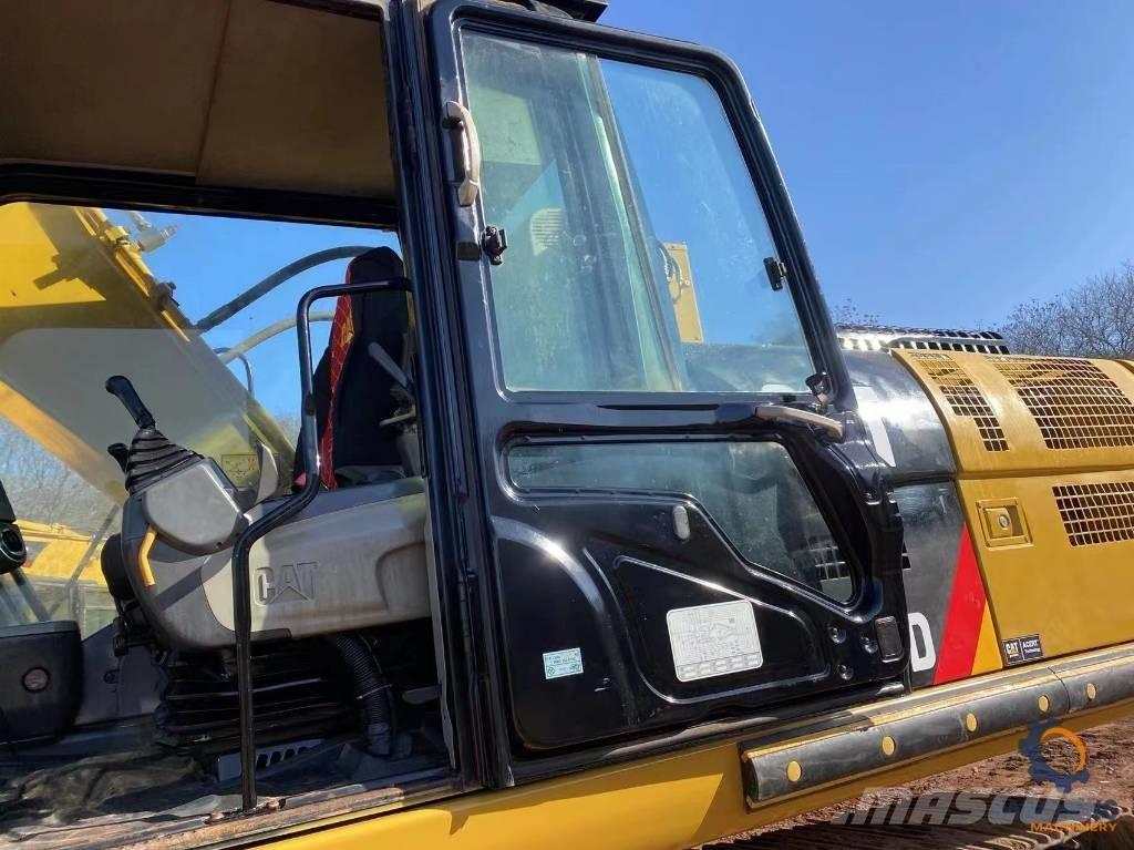 CAT 325 D Гусеничні екскаватори