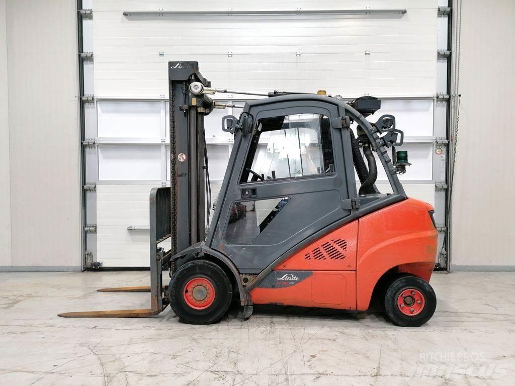 Linde H30D-02 Дизельні навантажувачі