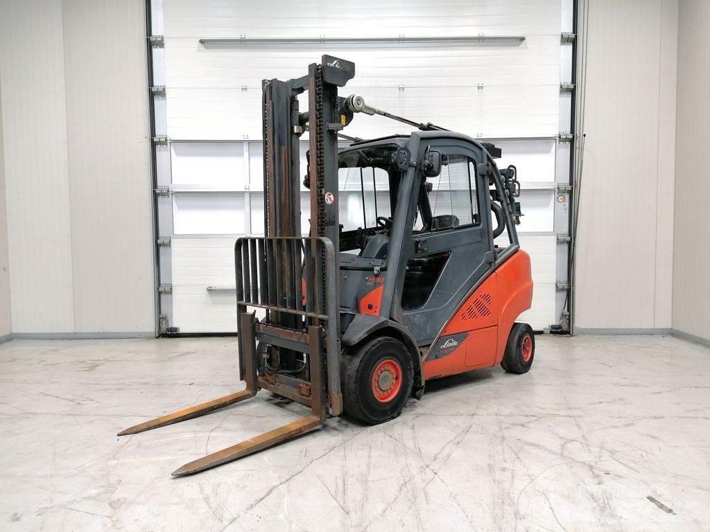 Linde H30D-02 Дизельні навантажувачі
