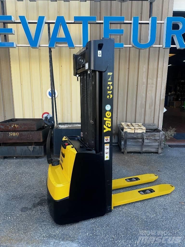 Yale MS 14 AC Ручний візок