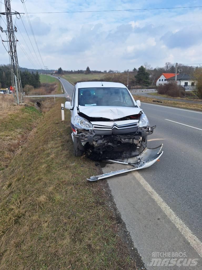 Citroën Berlingo Автомобілі
