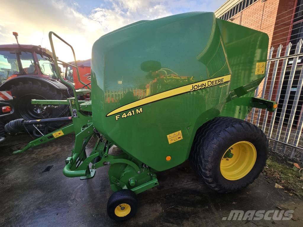 John Deere F441 M Рулонні прес-підбирачі