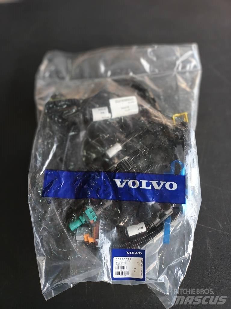 Volvo WIRES 22589935 Електроніка