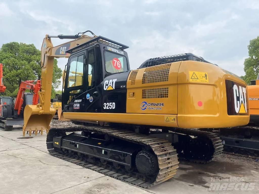 CAT 325d Гусеничні екскаватори