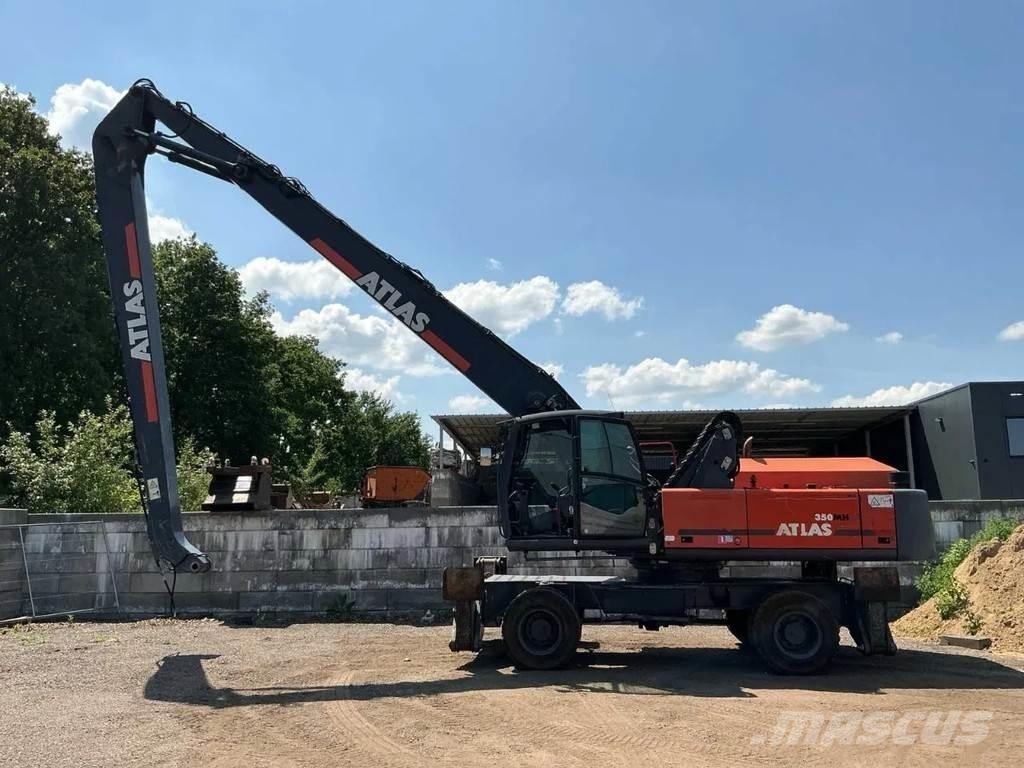 Atlas 350 MH Перевантажувачі металобрухту/промислові навантажувачі