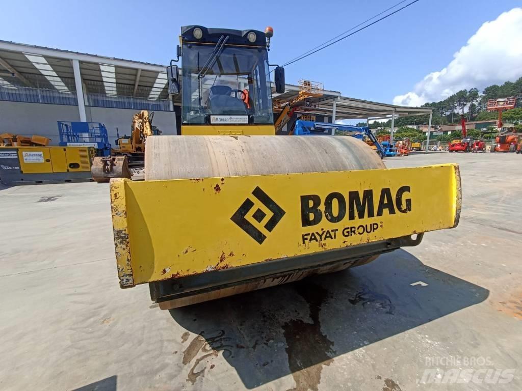 Bomag BW 219 D H-4 Ущільнювачі грунту