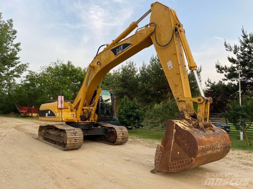 CAT 330CL Гусеничні екскаватори