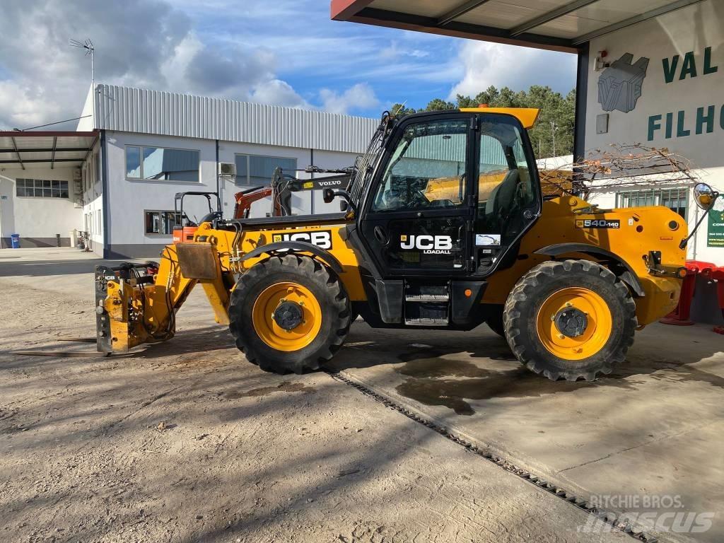 JCB 540-140 Телескопічні навантажувачі